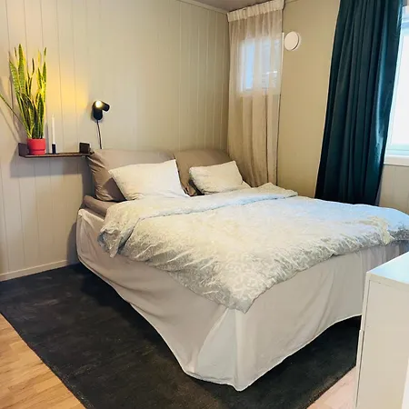 100 Sq Apartamento *